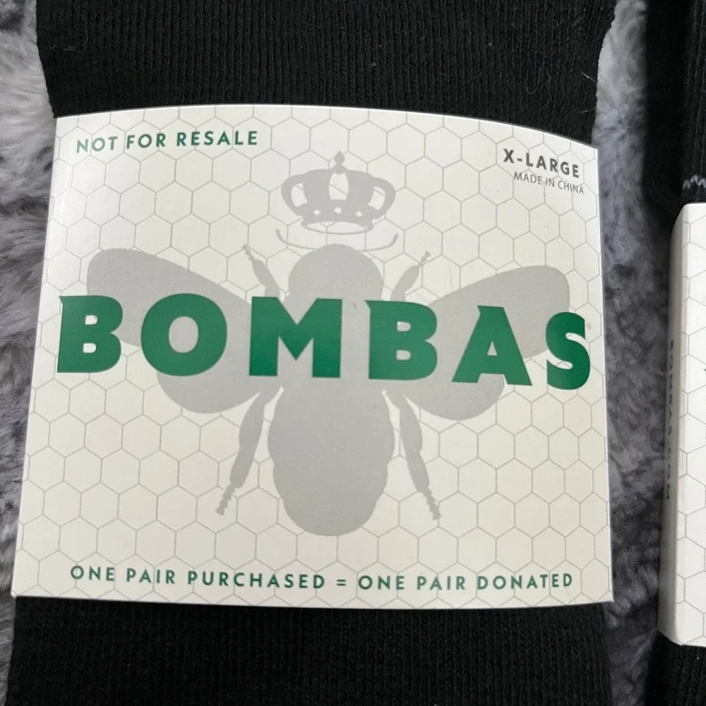 NEW Bombas Black XLARGE crew unisex Socks honeycomb Bee Logo 4‎ pack Pair